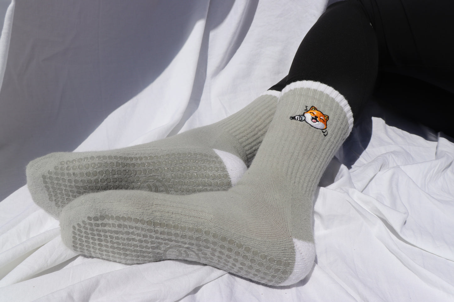 Shiba Karaoke Pilates Grip Socks